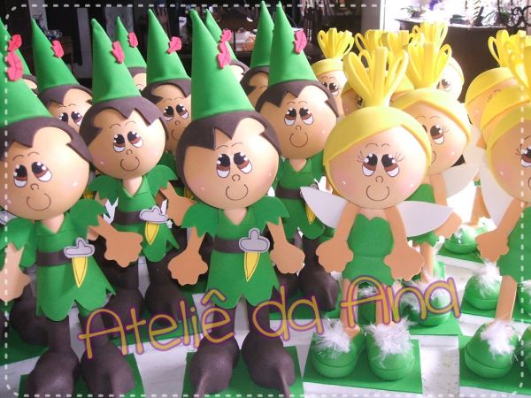 * Sininho e Peter Pan *